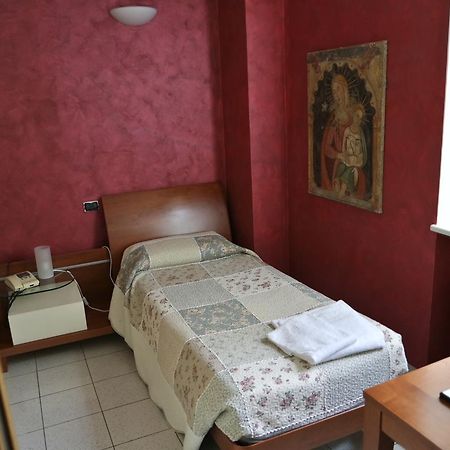 Albergo Giardinetto Scanzorosciate Exterior foto