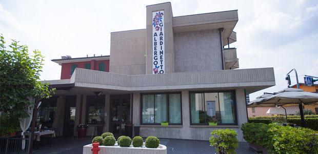 Albergo Giardinetto Scanzorosciate Exterior foto